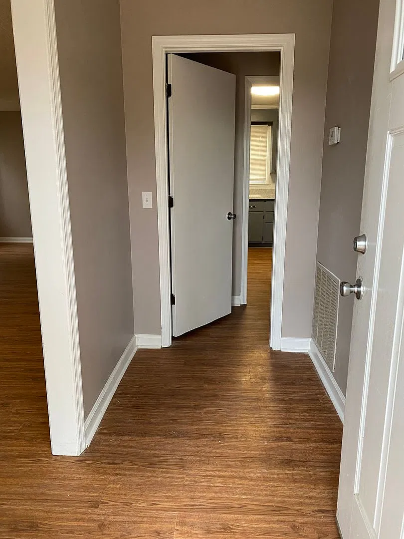 TJ — Photo 2