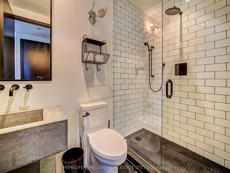10 Navy Wharf Ct #Penthouse 02 — Photo 28