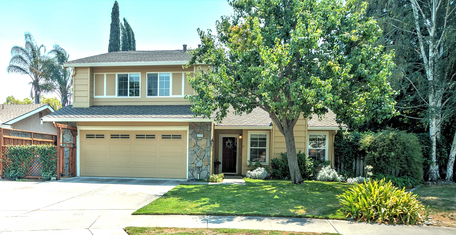1170 Mariposa St photo 1