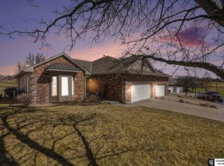 17410 Riviera Dr, Omaha, NE 68136