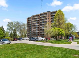 Regal Tower Apartments - Chatham, Chatham Kent, ON N7M 6A4