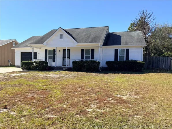 6317 Chagrin Rd, Fayetteville, NC 28311