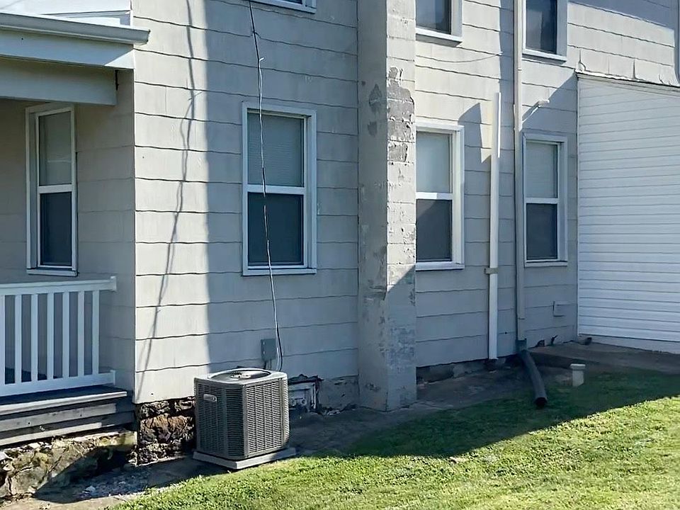 269 N Main St, York New Salem, PA 17371 Zillow