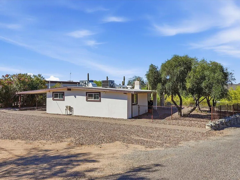 38466 N Basin Rd
