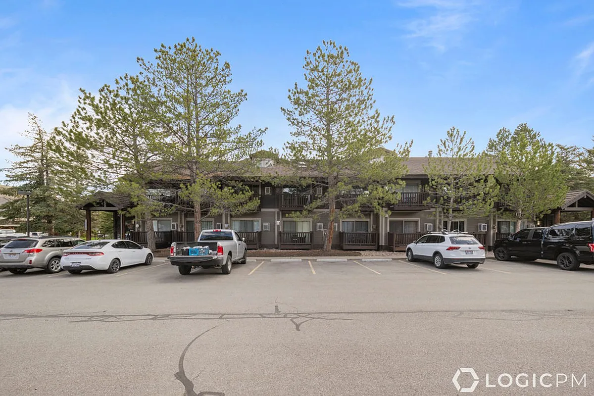 Photo 2 of 19 - 2285 Sidewinder Dr #726 - Park City, UT Building Photo - 2285 Sidewinder Dr #726