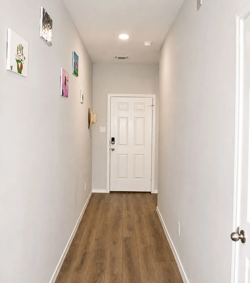 4 bed, 1686 sqft, $1,850 — Photo 3