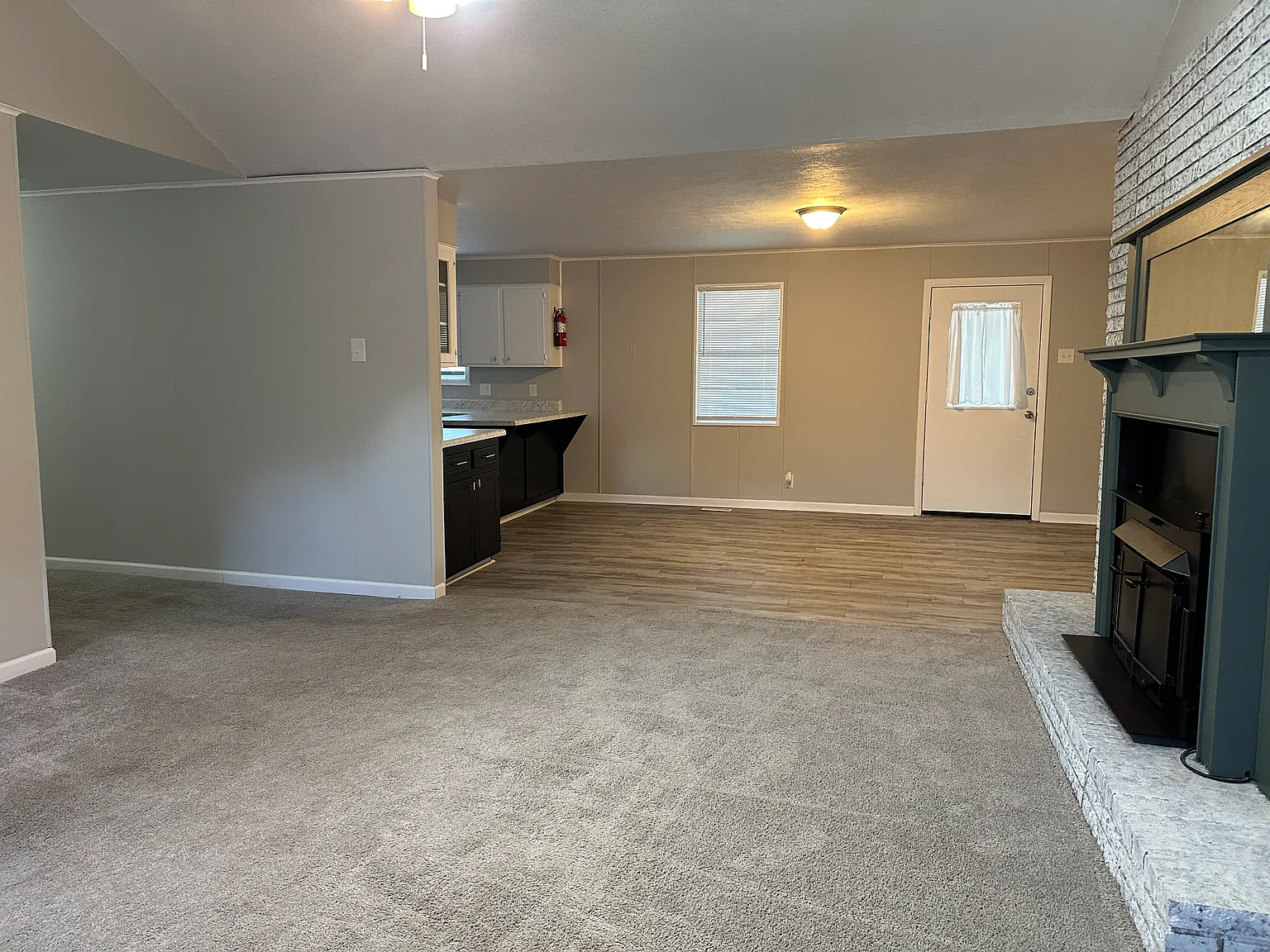 2732 Raborn Rd — Photo 3