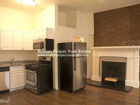 63 Hancock St. #2F Boston - Beacon Hill Unit Photo 3