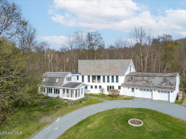 32 Amanda Lane, Granville, NY 12832