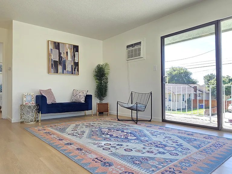 1552 Orchard Ave #1552 — Photo 3