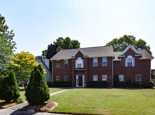 195 Greenmont Cir, Alpharetta, GA 30009