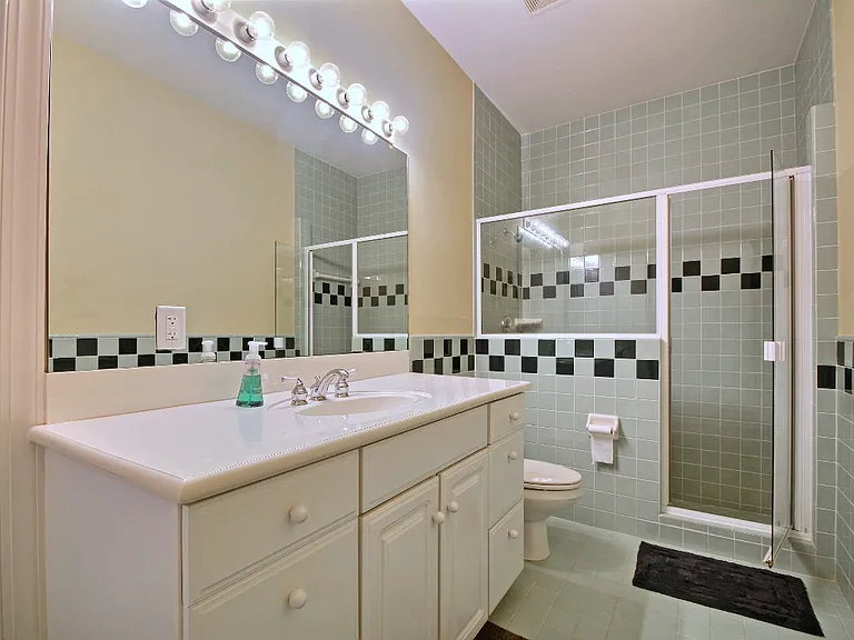 1839 E Sandpointe Ln — Photo 28