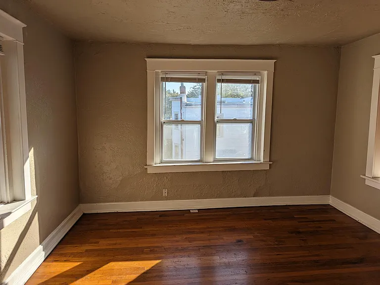 3931 Scarritt Ave #3 — Photo 12