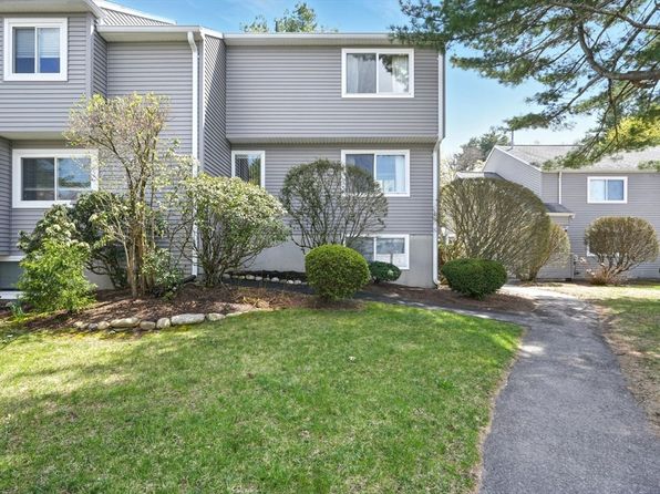 9 Autumn Ln UNIT 9, Amherst, MA 01002