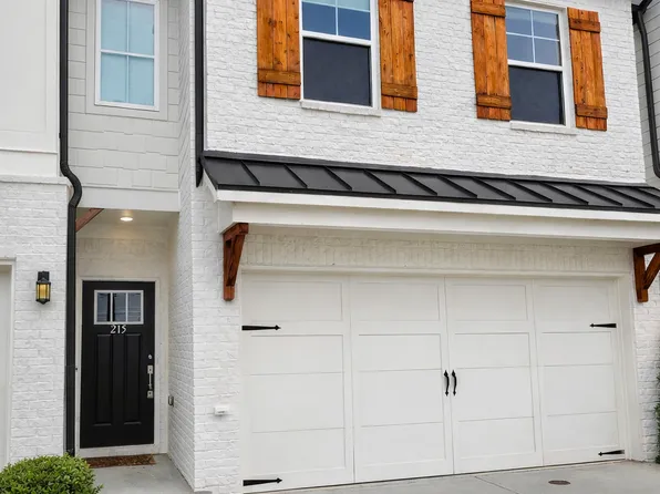 215 Auburn Valley Way, Auburn, GA 30011