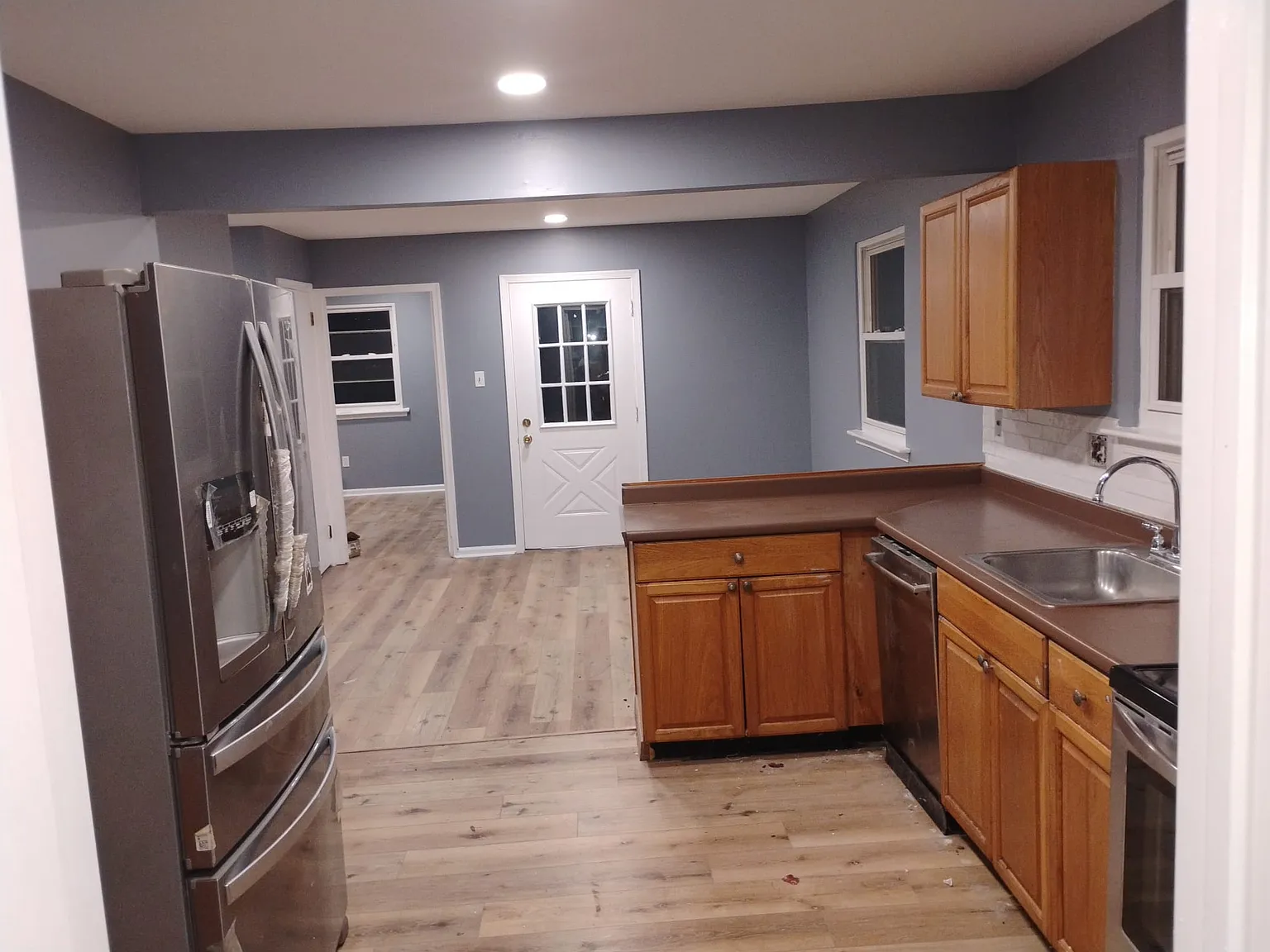 3 bed, 1500 sqft, $2,300 — Photo 3