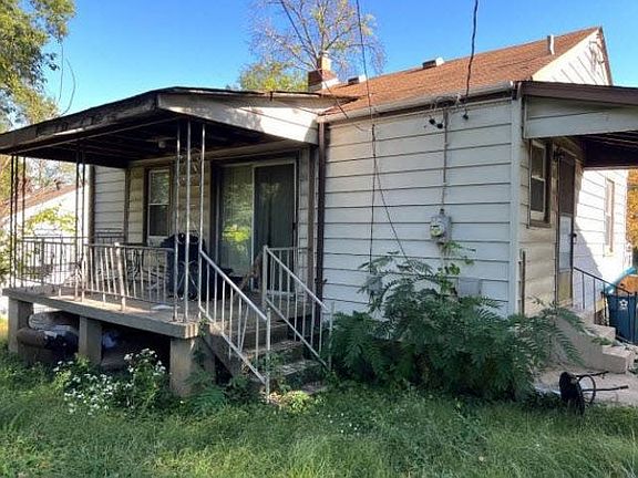 3rd image of 6 Lamar Dr