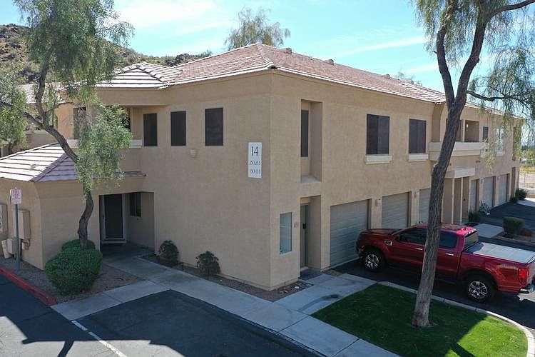 1st image of 1716 W Cortez St Unit 250