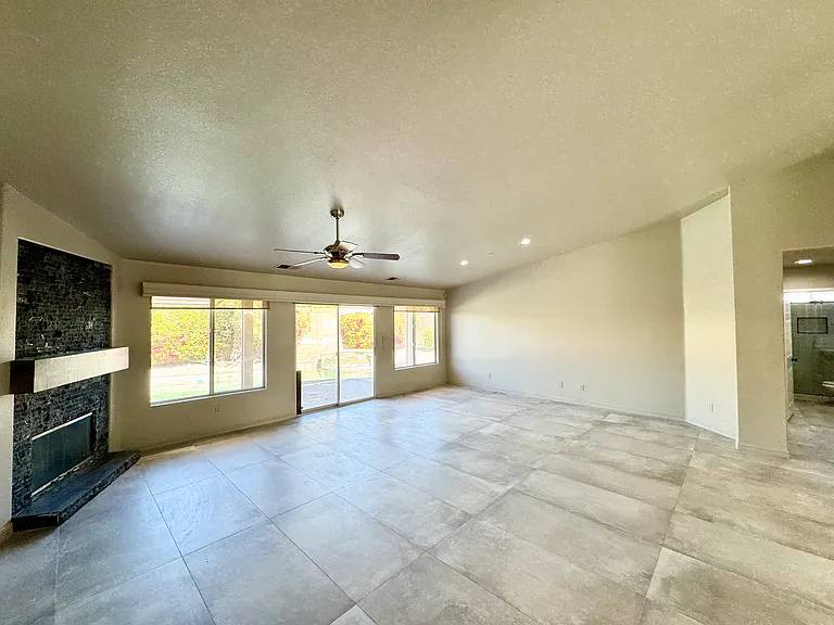 81284 Avenida Alamitos — Photo 6