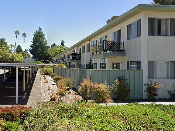 5th image of 900 Capitola Ave #0