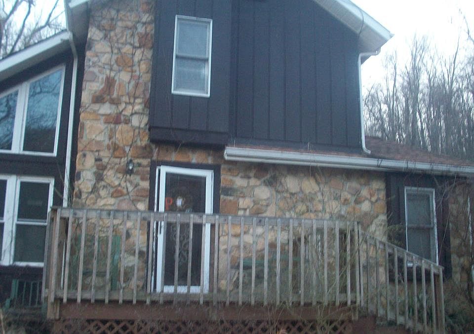 1st image of 403 Careys Run Pond Crk