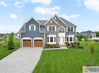 71 Scarborough Rd, Belle Mead, NJ 08502