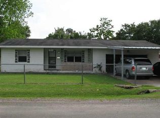 3511 Lay Ave, Groves, TX 77619