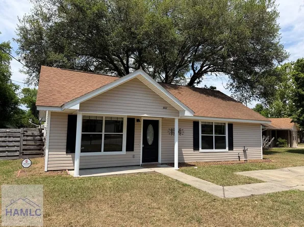 662 Windhaven Dr, Hinesville, GA 31313