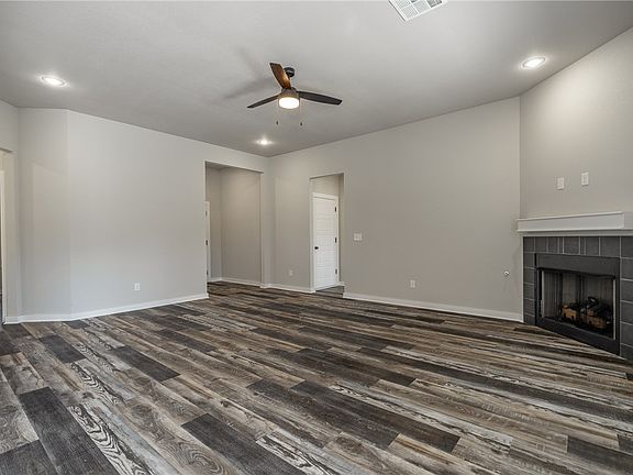5th image of 12 Queensferry Cir
