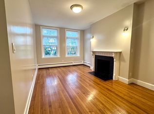 164 Winthrop Rd #3, Brookline, MA 02445