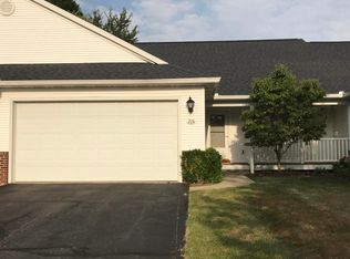 215 Eastman Ct, Marshall, MI