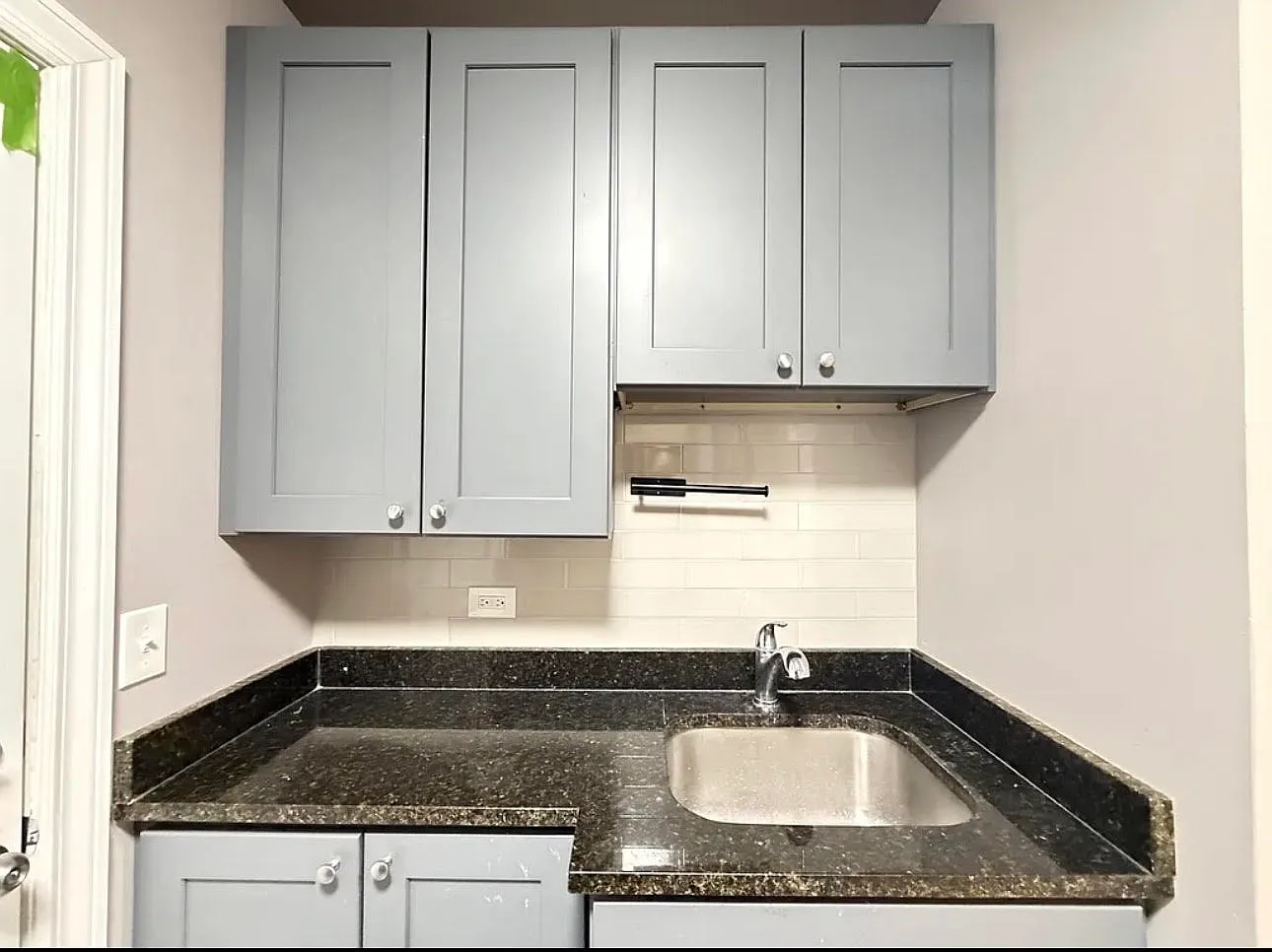 1 bed, 750 sqft, $1,600 — Photo 4