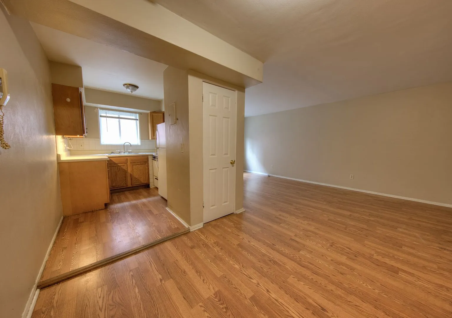 3508-10 Russell Boulevard — Photo 2