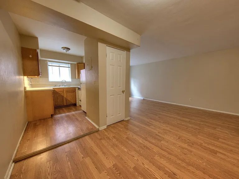 3508-10 Russell Ave — Photo 2