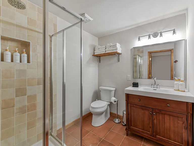 4374 Picutis Rd — Photo 11