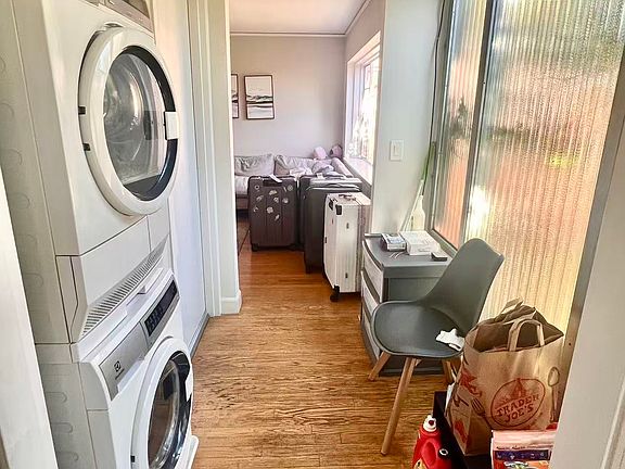 In-Unit Laundry