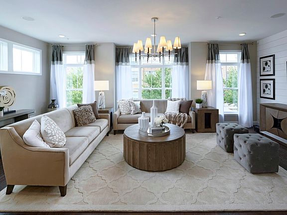 Open Concept Home Design - Perfect for Entertaining