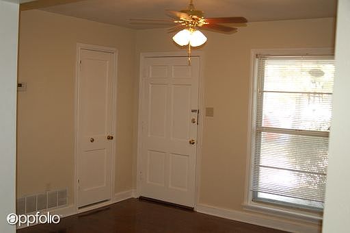 4th image of 300 Lake Park Ave