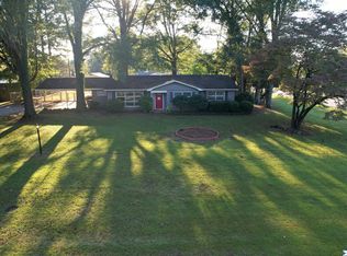 1801 Summerlane SE, Decatur, AL 35601