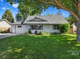 2297 Kingsgate Dr, Twin Falls, ID 83301