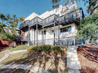 2055 Escarpa Dr, Los Angeles, CA 90041