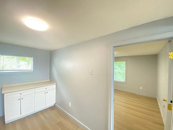 3rd image of 59 Lafayette St #C