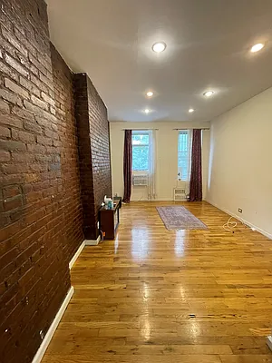 Rented by Brown Harris Stevens | media 9