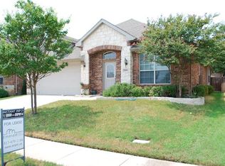 2009 Fountainview Dr, Euless, TX 76039