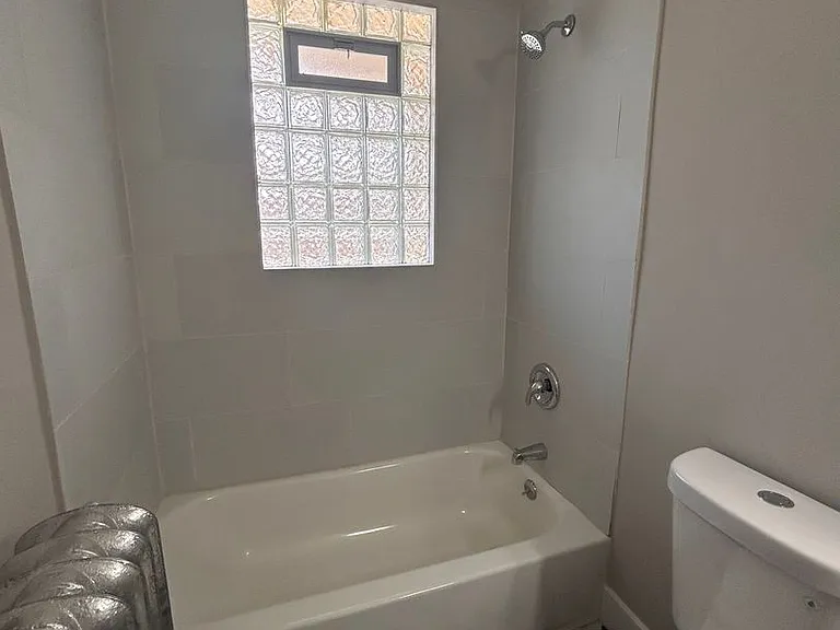 5929 W Washington Blvd — Photo 7
