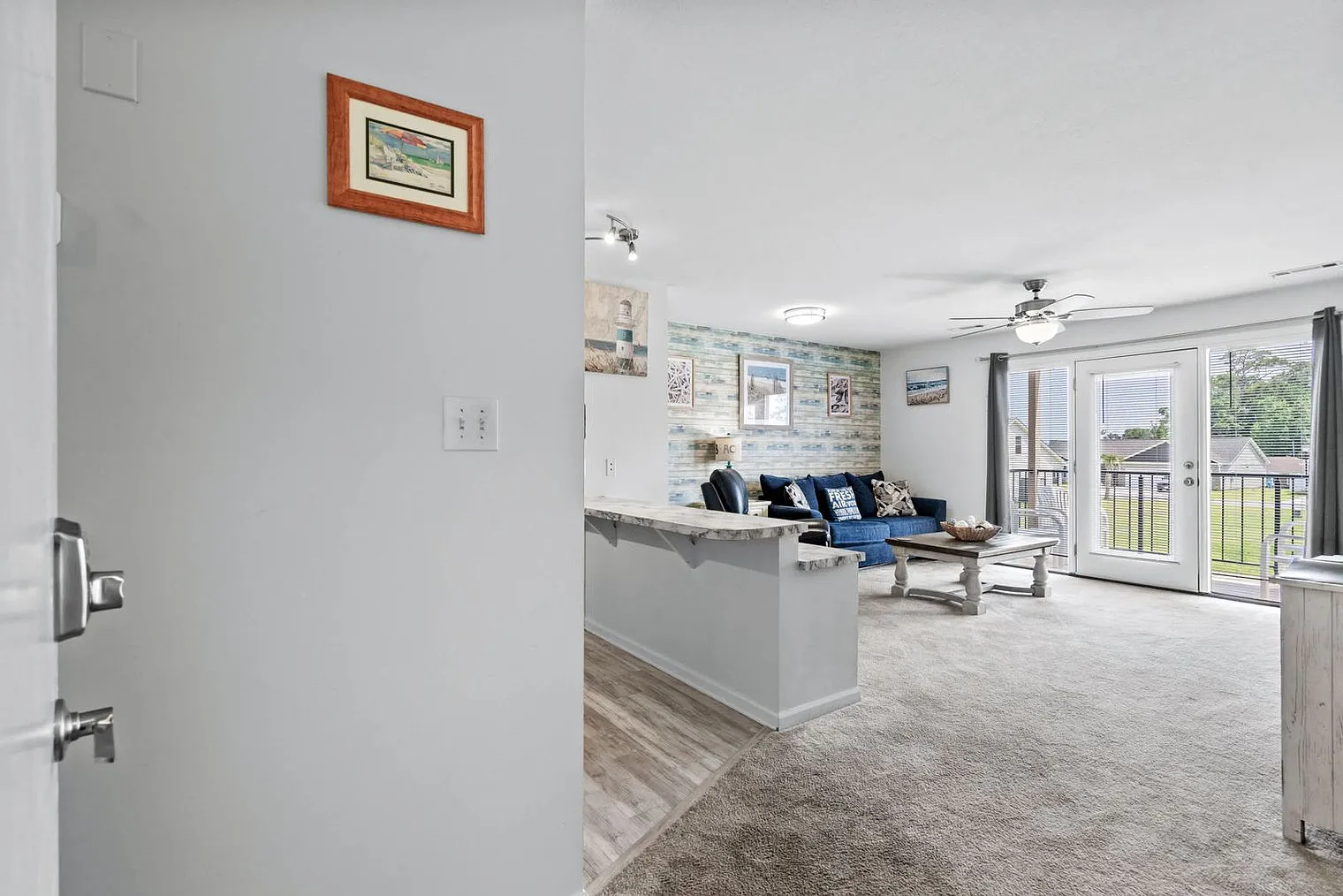 1 bed, 1.0 bath, 742 sqft, $2,809 — Photo 2