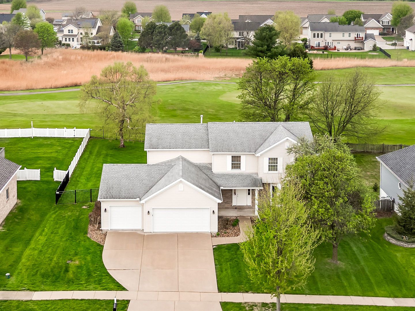 25 Pebblebrook Ct