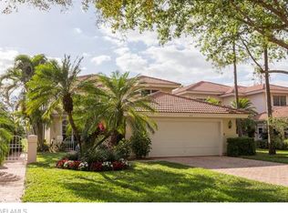 274 Edgemere Way E, Naples, FL 34105
