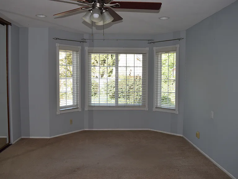 4450 Cedarglen Ct — Photo 14