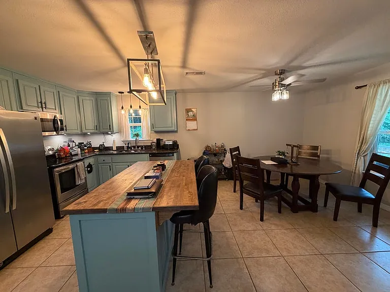 138 Adams St — Photo 14